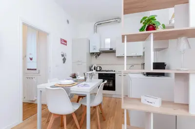 Cucina o angolo cottura di GuestHost - Casa Barbara near Venice free park