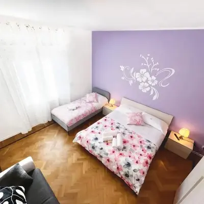 GuestHost - Casa Barbara near Venice free park