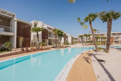 Piscina di Wave Island Torre B23 o nelle vicinanze