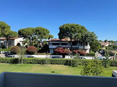 Giardino di Apartment with Pool in Cavalino Jesolo