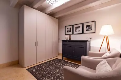 Area soggiorno di Angel's Luxury House