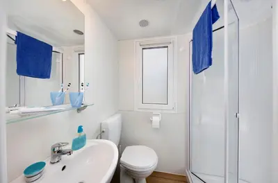 Bagno di Albatross Mobile Homes on Camping Ca'Savio