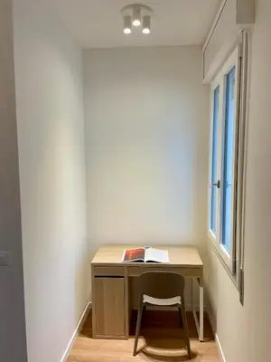 Planimetria di Appart ristrutturato con 3 camere da letto, 2 bagni e Terrazza