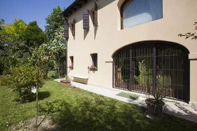 Giardino di La Villa delle Rose near Venice