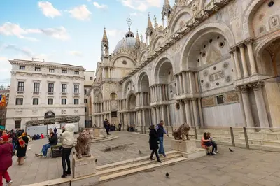 Ospiti di A 10 passi da san marco