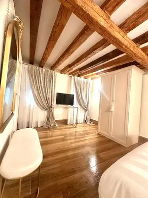 TV o dispositivi per l'intrattenimento presso MHh 2391