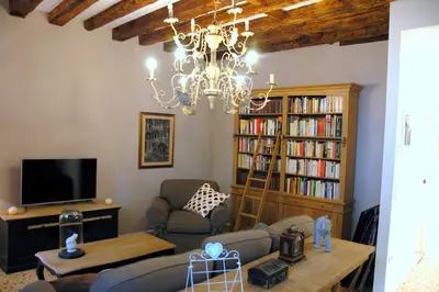 Biblioteca nell'appartamento