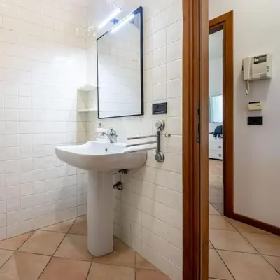 Bagno di Cozy Two-Room Flat in Vicenza