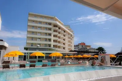 Piscina di Hotel Terme Abano Verdi o nelle vicinanze