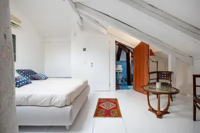 Letto o letti in una camera di Gorgeous Apartment in the Heart of Venice