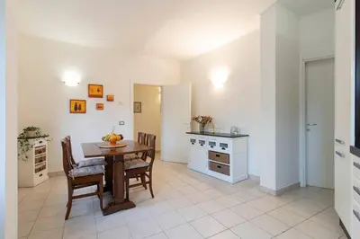 Cucina o angolo cottura di enJoy Home - Appartamento Carducci