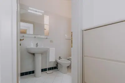 Bagno di Elegant nice Home with Private Terrace in Venice - Frari church