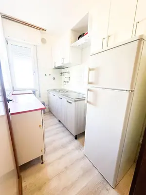 Cucina o angolo cottura di Due Camere, Centrale, Vicino al Mare - MARINA MARCONI
