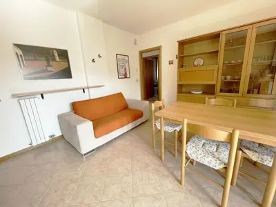 Cucina o angolo cottura di Due camere, vicino al mare - CONDOMINIO OLIMPIA