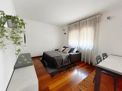 Area soggiorno di Orange apartment