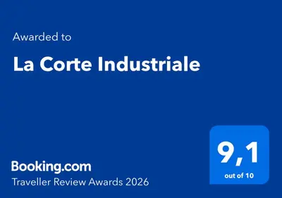 Certificato, attestato, insegna o altro documento esposto da La Corte Industriale