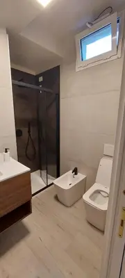 Bagno di Nuovo Bilocale in Centro a Sottomarina