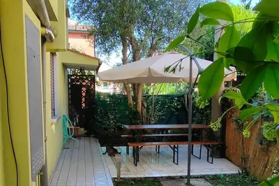 Giardino di Appartamento comodo per visitare Padova e Venezia