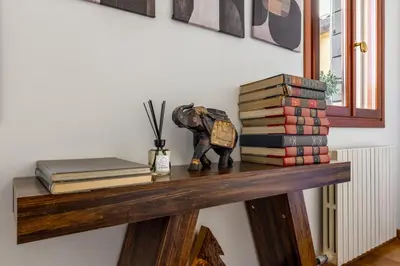 Biblioteca nell'appartamento