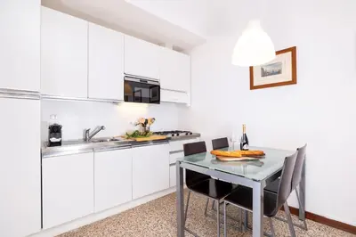Cucina o angolo cottura di Residence Ca' Foscolo