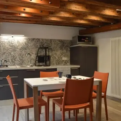 appartamento con corte privata