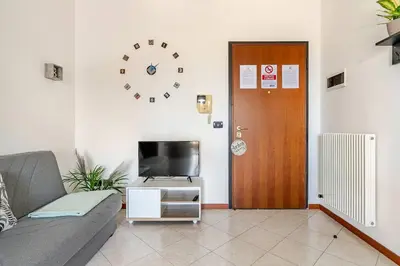TV o dispositivi per l'intrattenimento presso Venice Home vicino aeroporto di Venezia e H Farm college parcheggio gratuito