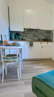 Cucina o angolo cottura di Wisteria Apartment