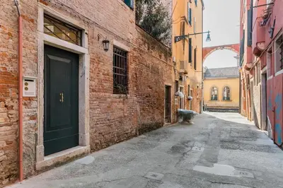 Il quartiere o una zona nella vicinanze dell'appartamento