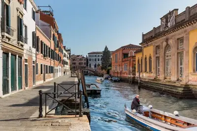 Vista sul fiume nelle vicinanze dell'appartamento