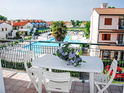 Piscina di Apartment Mediterraneo-15 by Interhome o nelle vicinanze