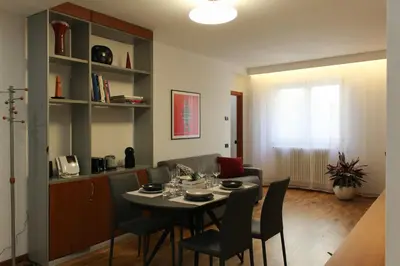 Set per la preparazione di tè e caffè presso La Basilica Luxury Apartment - Close to the City Center and Fiera di Vicenza