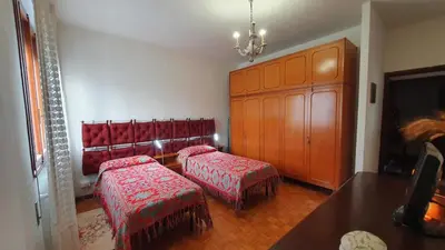 Letto o letti in una camera di spazi generosi in quartiere tranquillo Padova - Lila
