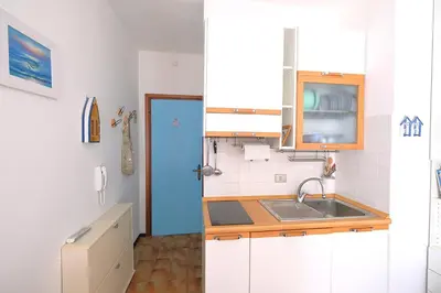 Cucina o angolo cottura di La Torre monolocale vista mare