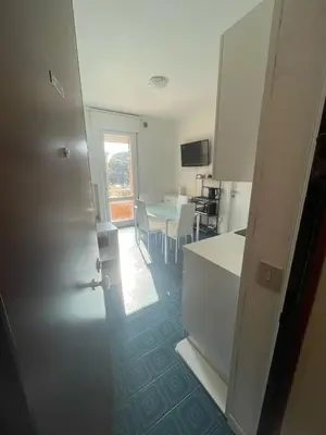 Cucina o angolo cottura di tiny house appartamento x2