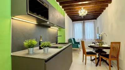 Cucina o angolo cottura di Apartment San Marco Rasse