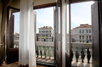Balcone o terrazza di Ca' d'Oro Amazing View on Grand Canal