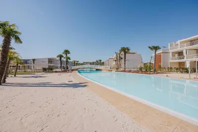 Piscina di Wave Island Spera B8 o nelle vicinanze