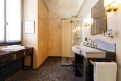 Bagno di Palazzo Remer - luxury apartments - by Bricola Apartments