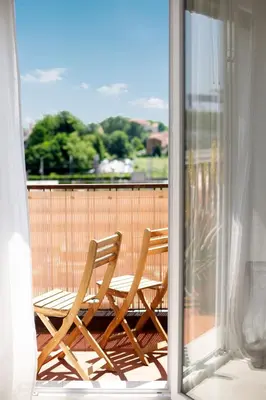 Balcone o terrazza di Thomas House on Train Tracks