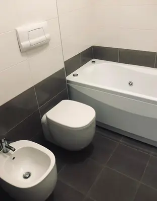 Bagno di Camera privata con bagno su appartamento condiviso