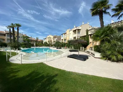 Piscina di Le Residenze Mediterranee Apartments o nelle vicinanze