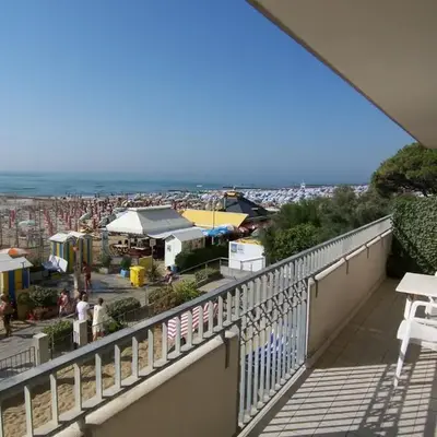 Tiziana Apartments
