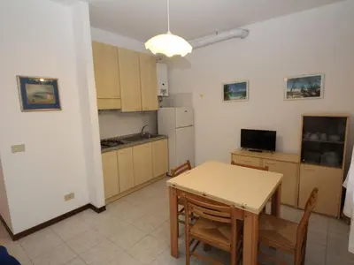 Cucina o angolo cottura di Apartment Casa Lucia-2 by Interhome