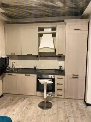 Cucina o angolo cottura di Appartamento SOLO 1 camera da letto soggiorno con angolo cottura completo e bagno Tutto ad uso esclusivo max 2 persone