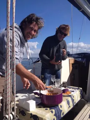 Cibo presso la barca o nelle vicinanze