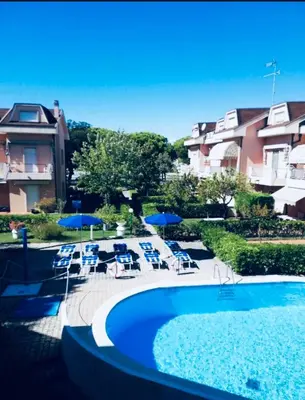 Piscina di Sweet Village Apartment o nelle vicinanze