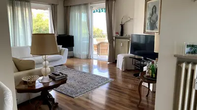 TV o dispositivi per l'intrattenimento presso Lagoon view terrace apartment