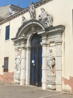 Facciata o entrata di A mare Chioggia