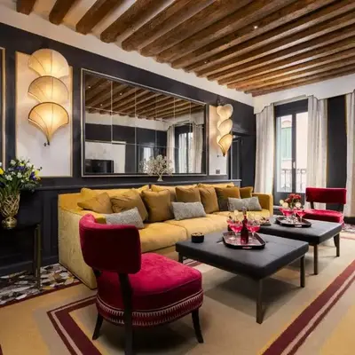 La Dimora di Lady J Amazing Brandnew property with 6 luxury bedrooms!