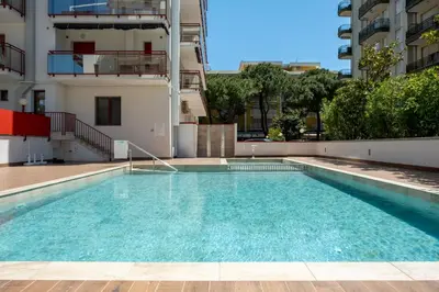 Piscina di Viotto Apartments o nelle vicinanze